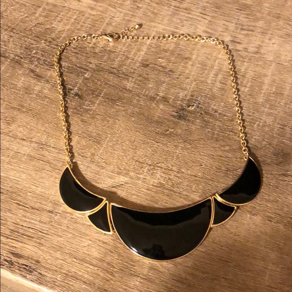 Statement piece necklace